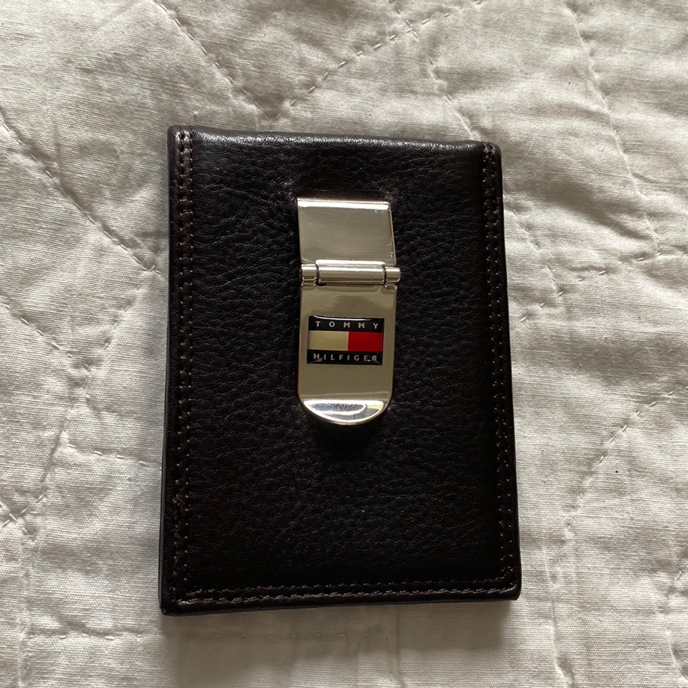 Tommy Hilfiger Leather Wallet